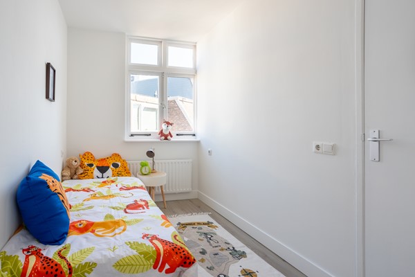 Medium property photo - Kennemerstraat 64RD, 2021 EE Haarlem